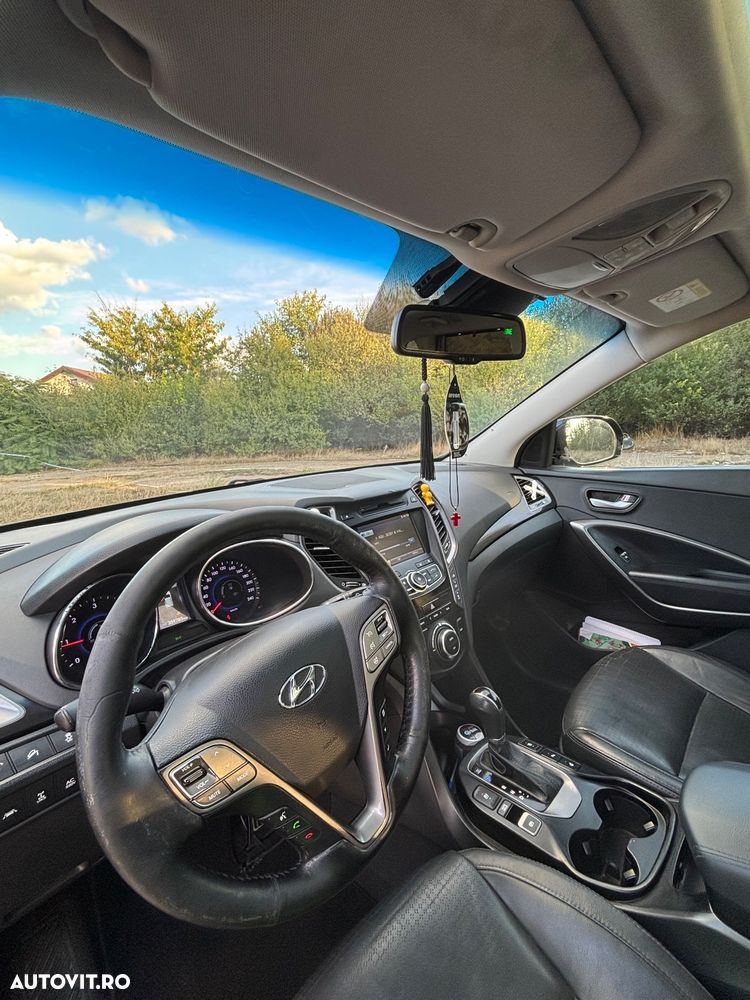 Hyundai Santa Fe 2.2 CRDi 4WD 7 seats Luxury+ - 31