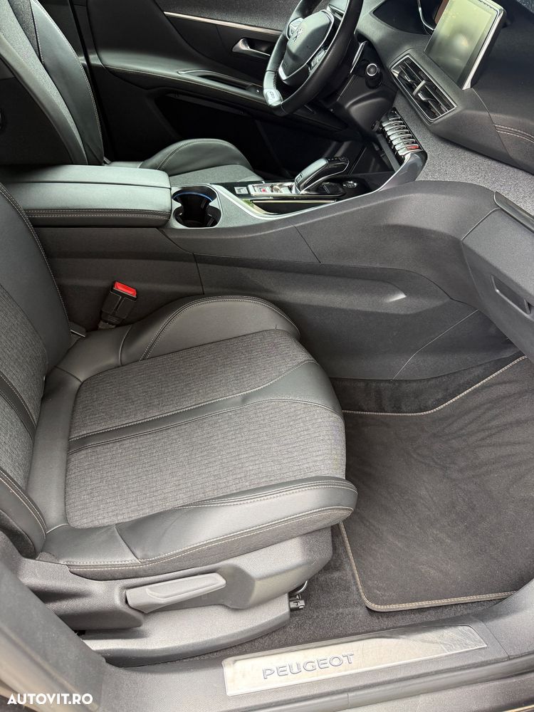 Peugeot 3008 1.5 BlueHDI S&S EAT8 GT-Line - 36