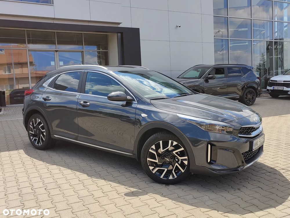 Kia XCeed 1.5 T-GDI M DCT - 4