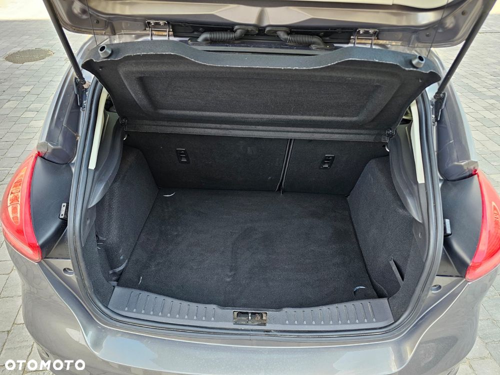 Ford Focus 1.0 EcoBoost Titanium ASS - 26