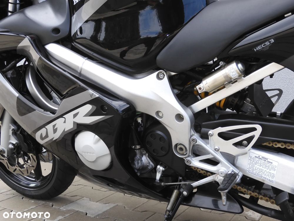 Honda CBR - 30