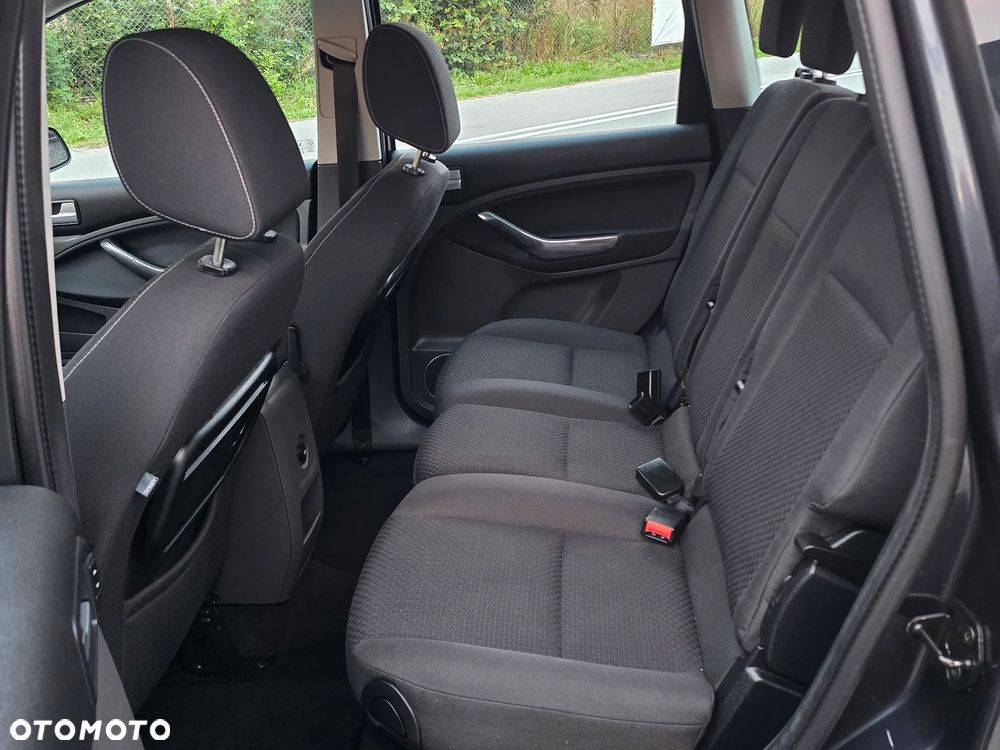 Ford C-MAX 1.8 Titanium - 20