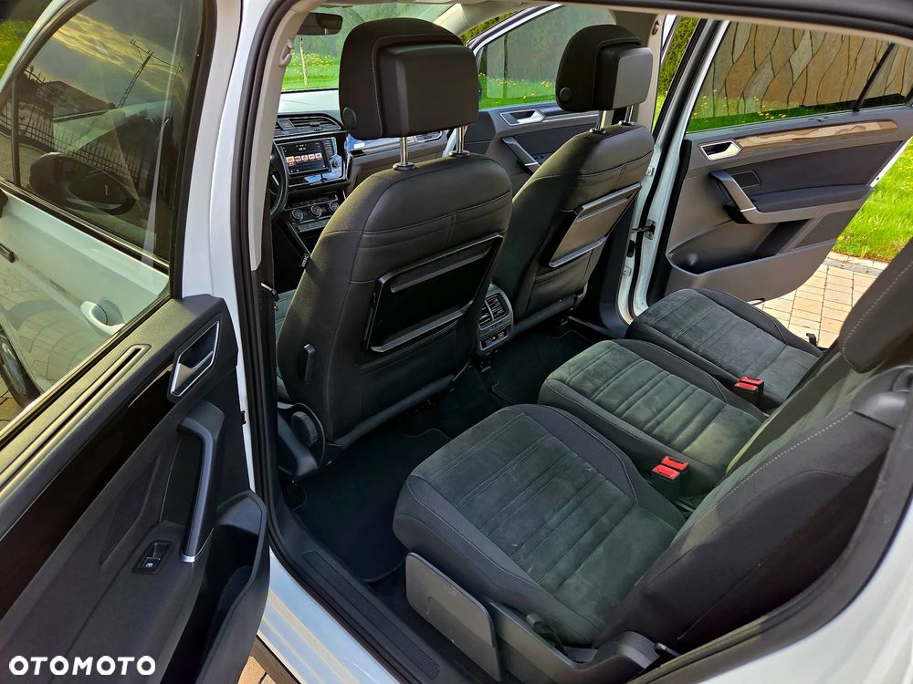 Volkswagen Touran 2.0 TDI SCR DSG UNITED - 13