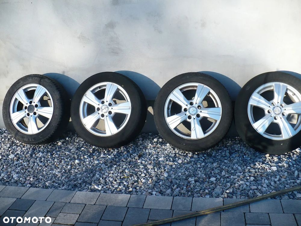 MERCEDES A BKLASA W245 4SZT.FELGI 6JX16 ET46