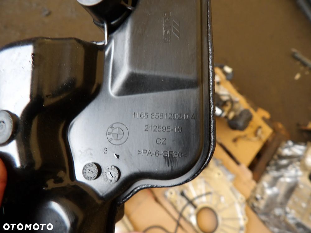 BMW - G01 - B47 D20B - ZBIORNIK ZAWORU PODCIŚNIENIA - 8581292 - 2