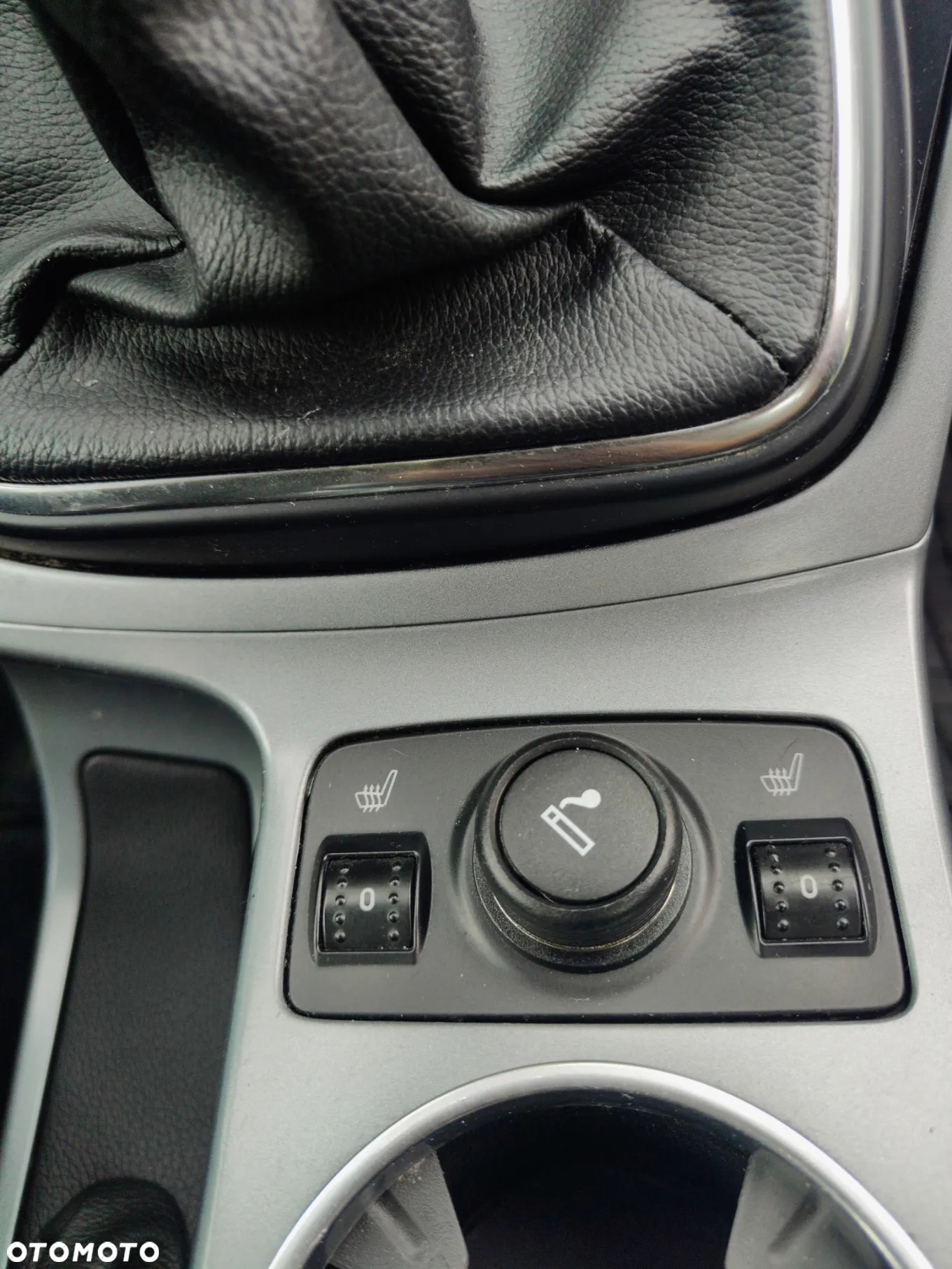 Ford C-MAX 1.6 Titanium - 24