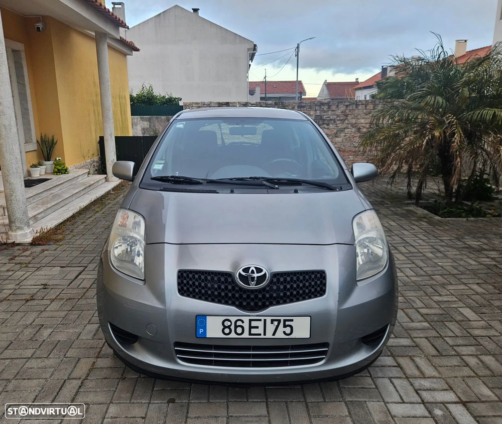 Toyota Yaris 1.0 VVT-i AC - 1