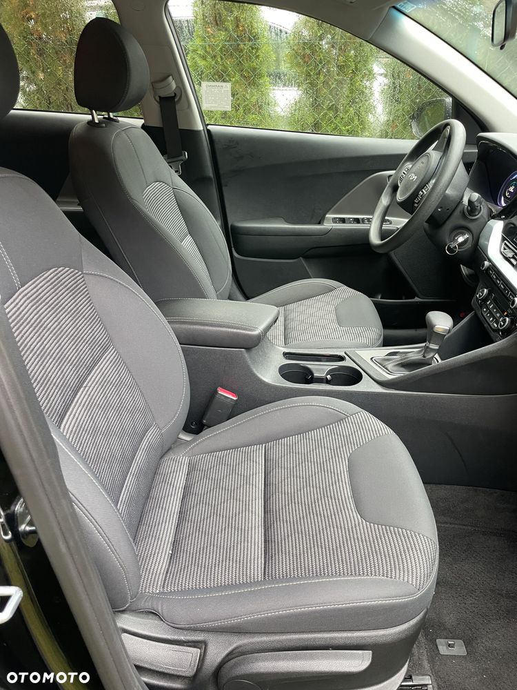 Kia Niro 1.6 GDI HEV 2WD OPF Edition 7 - 14