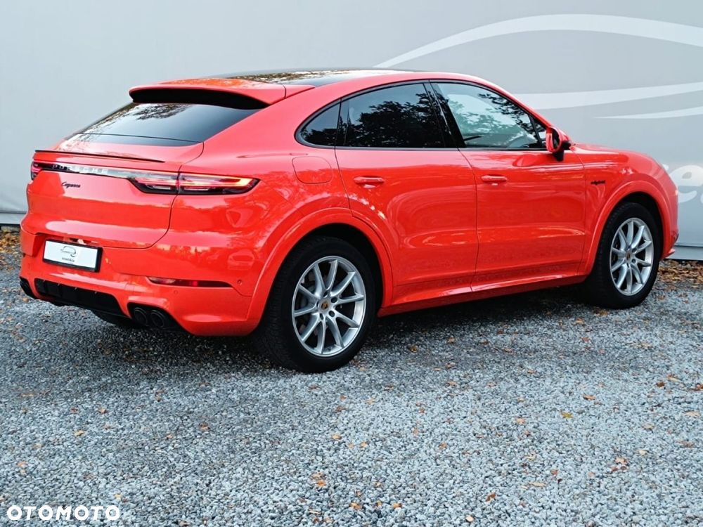 Porsche Cayenne - 18