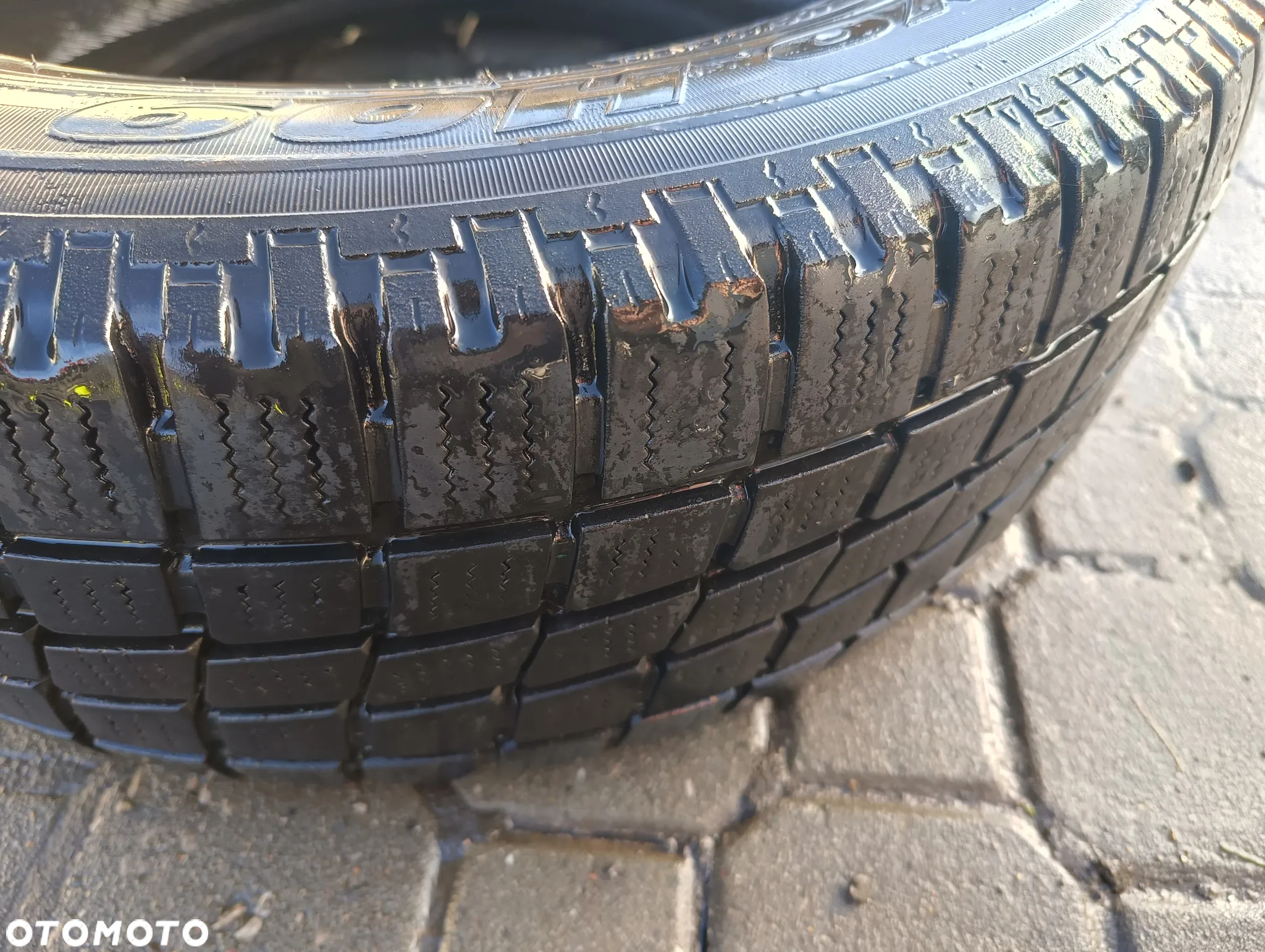 Opona TOYO H09 205/65R16C ZIMA - 3