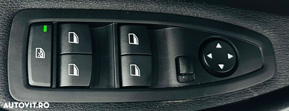 BMW X1 sDrive18i Aut. xLine - 11