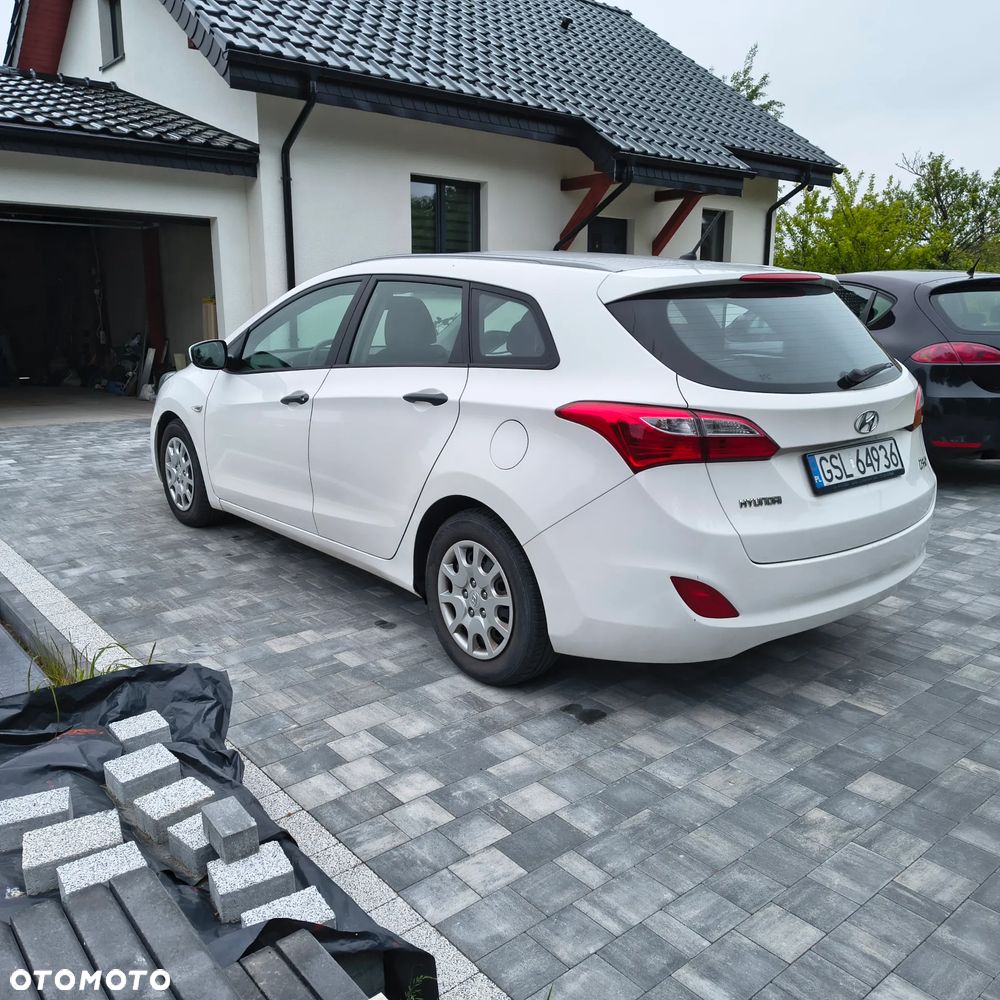 Hyundai i30 1.4 Classic - 9