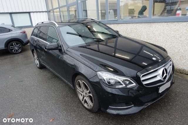 Mercedes-Benz E-Class 2016 photo 2