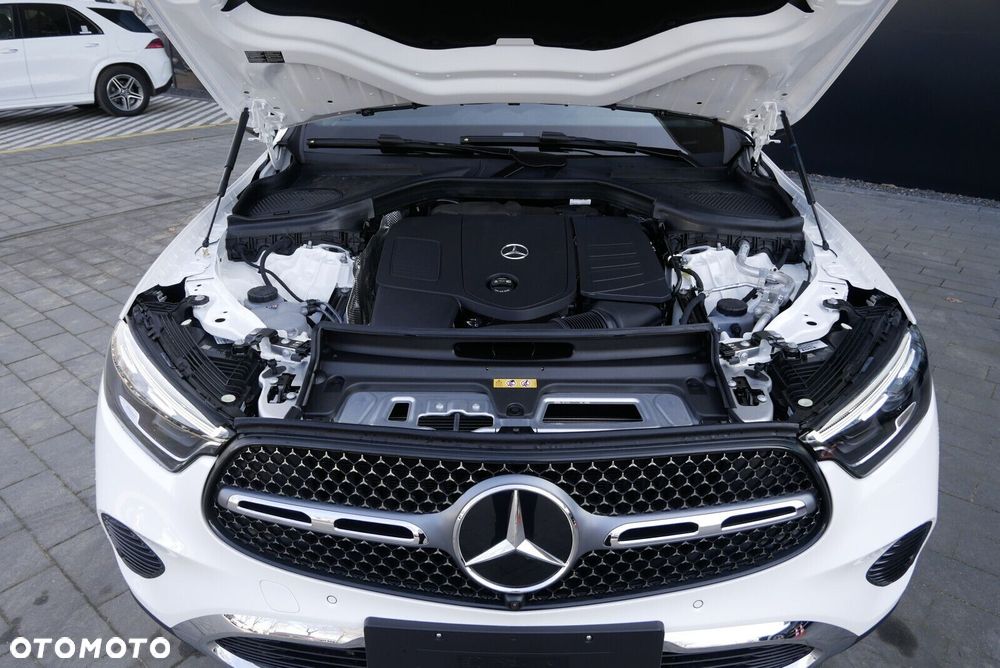 Mercedes-Benz GLC - 26