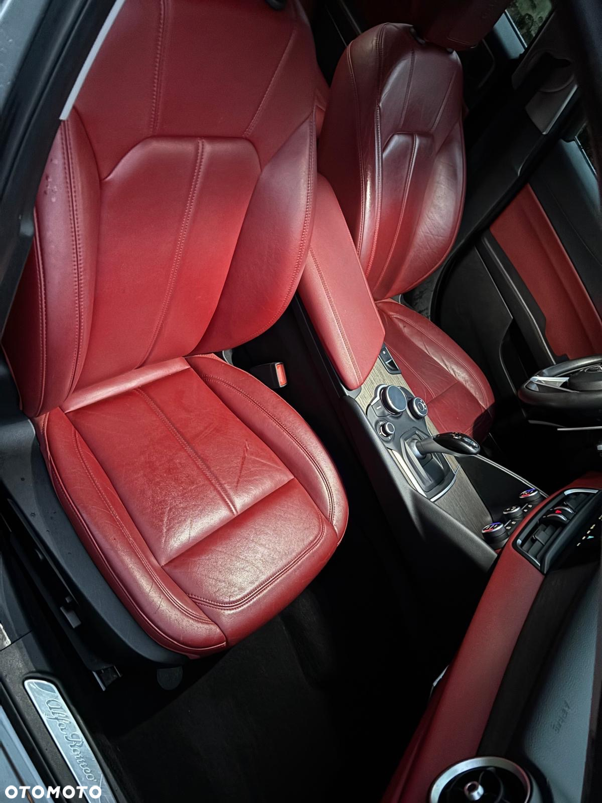 Alfa Romeo Giulia 2.0 Turbo 16V AT8-Q4 Competizione - 16