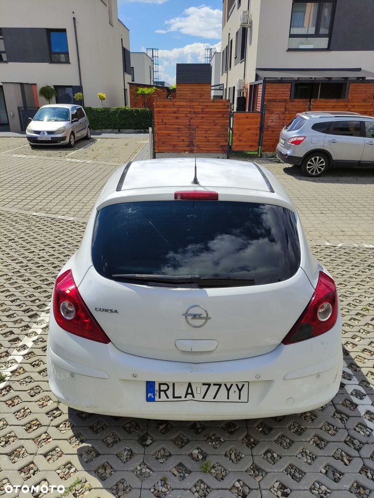 Opel Corsa - 4