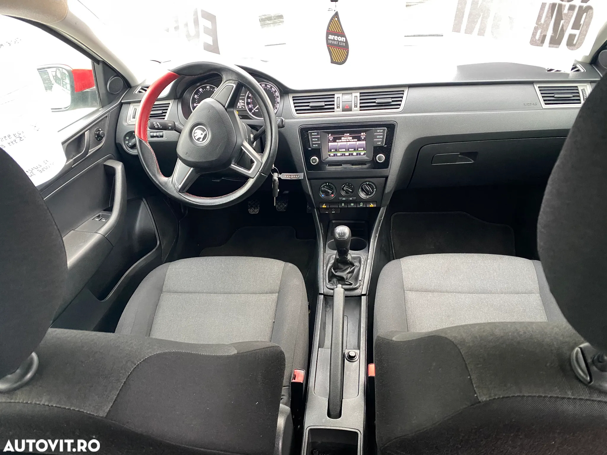 Skoda RAPID 1.2 TSI Ambition - 7
