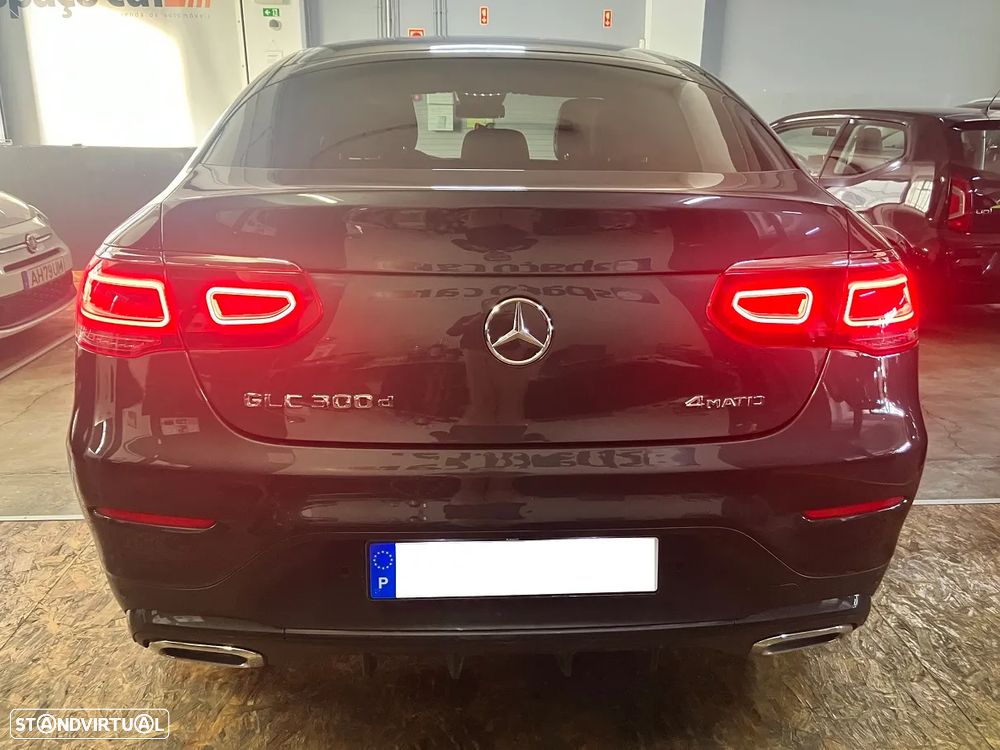 Mercedes-Benz GLC 300 d Coupé 4Matic - 11