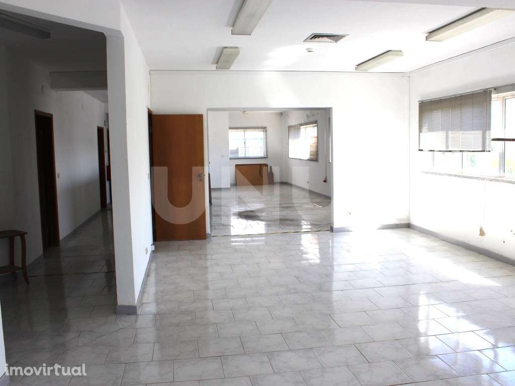 Armazém para Arrendamento em Castelo Branco - Grande imagem: 2/10