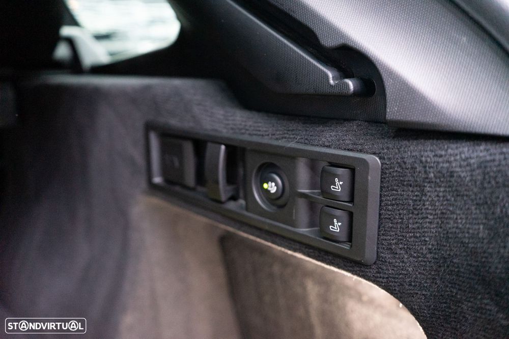 BMW 320 e Pack M Auto - 59