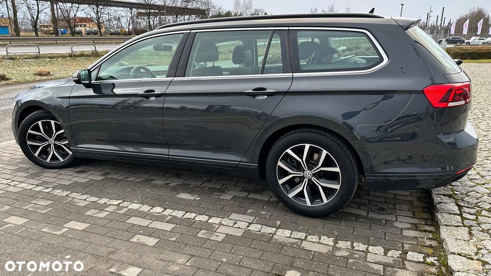 Volkswagen Passat Variant 1.5 TSI EVO Business DSG - 5