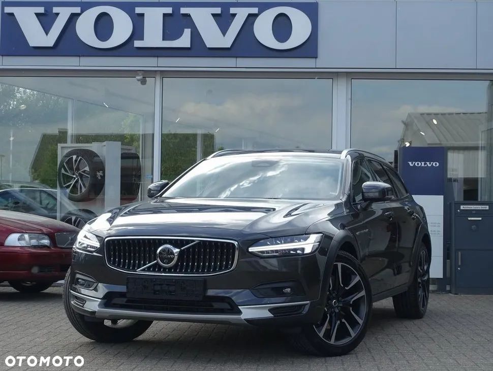 Volvo V90 Cross Country B5 B AWD Ultimate - 1