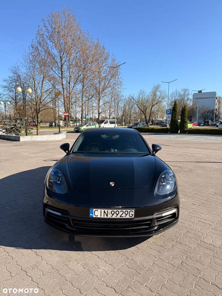 Porsche Panamera - 2