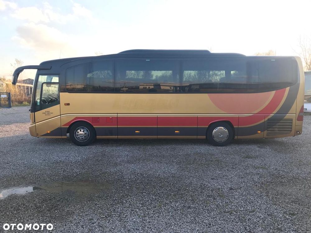 Mercedes-Benz Tourino - 2