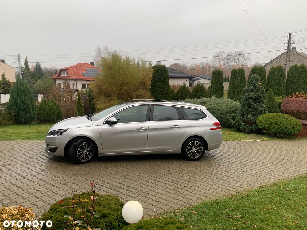 Peugeot 308 BlueHDi 150 Automatik Stop & Start Allure - 21