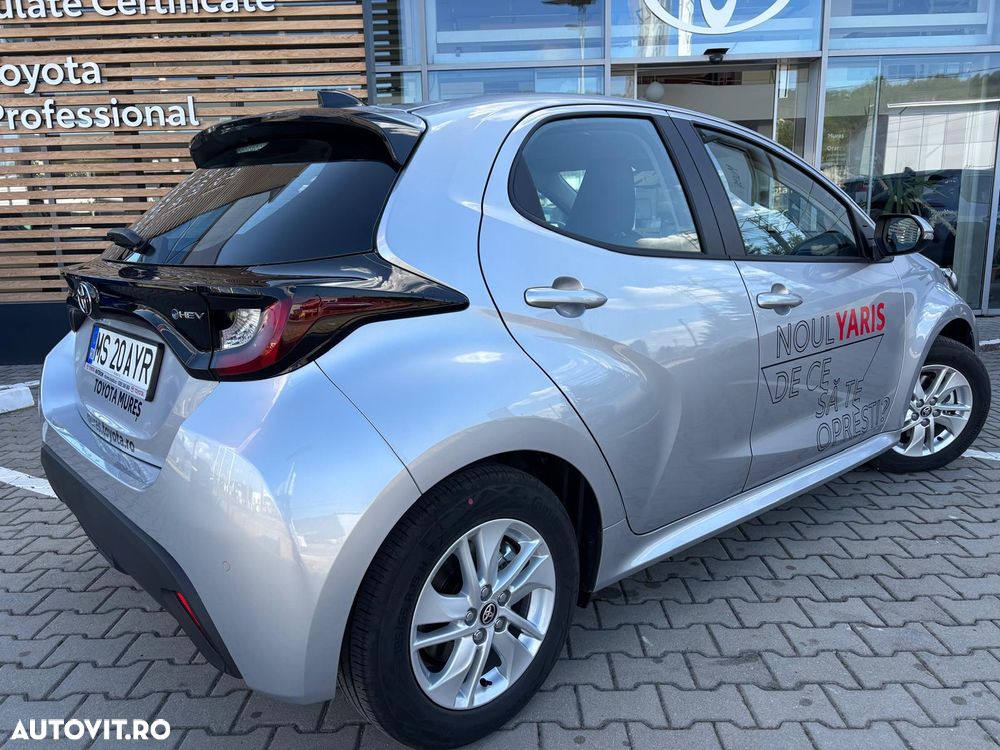 Toyota Yaris 1.5 VVT-i HSD Active - 6