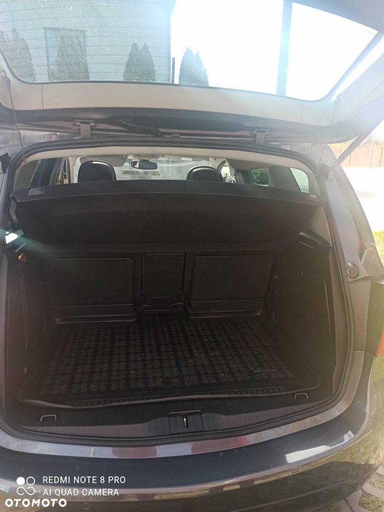 Opel Meriva - 8
