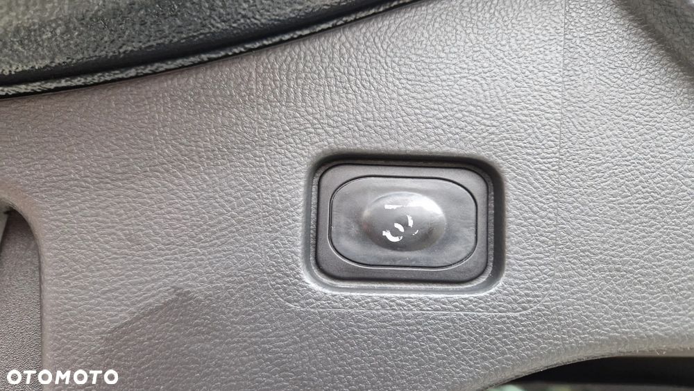 Ford Mondeo 2.0 TDCi Start-Stopp Titanium - 23