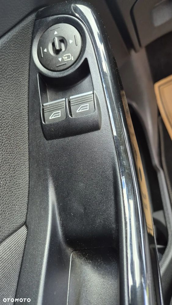 Ford Fiesta - 15