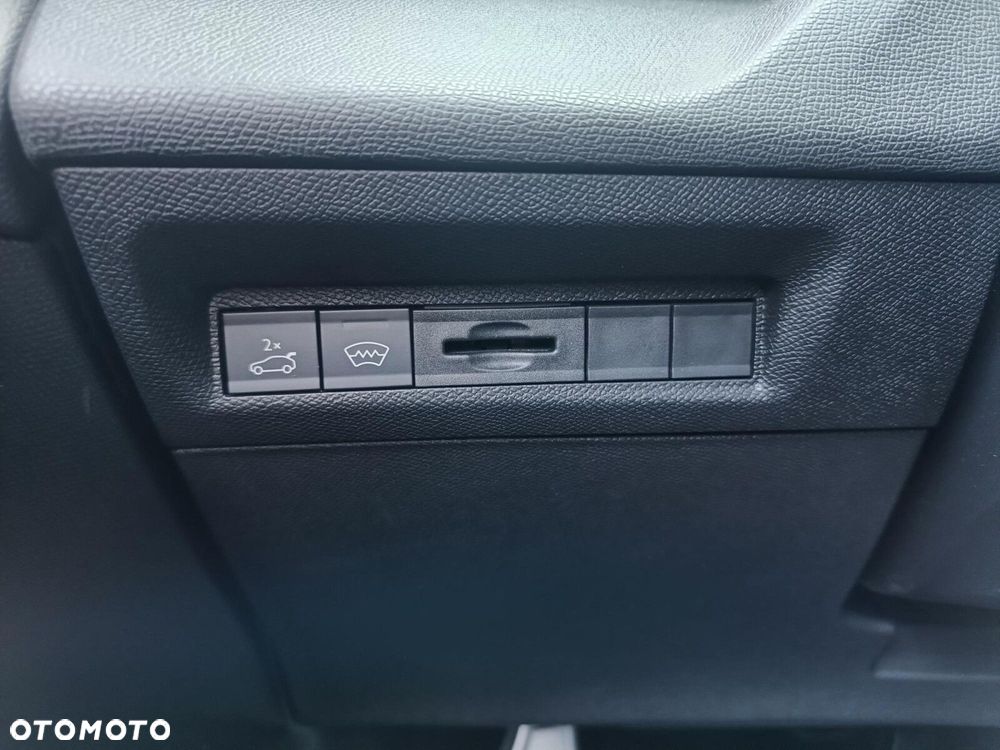 Peugeot 308 1.2 PureTech GT S&S EAT8 - 25