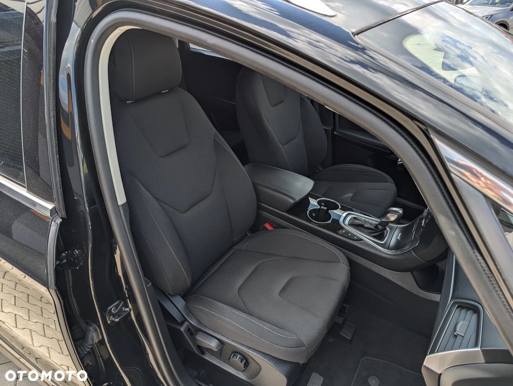 Ford S-Max 2.0 TDCi Titanium PowerShift - 36