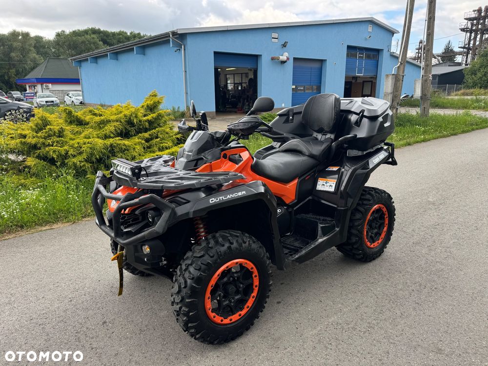 Can-Am Outlander Max - 1