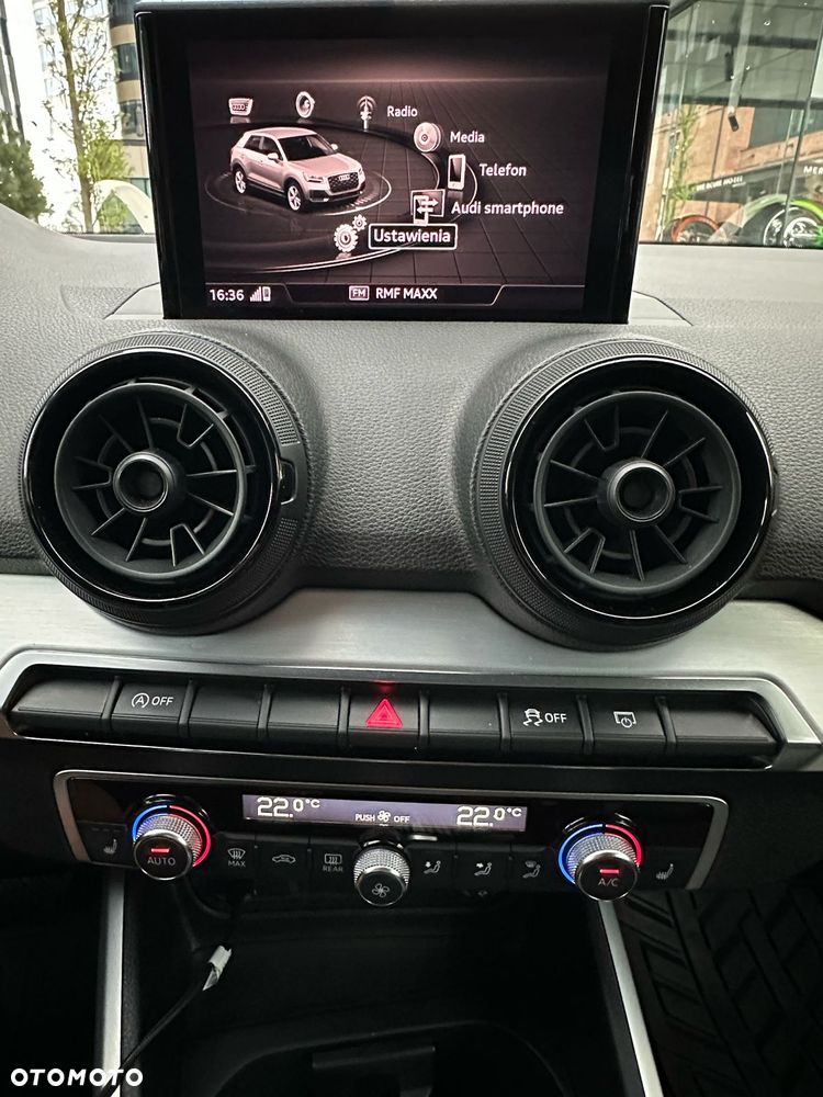 Audi Q2 1.6 TDI S tronic sport - 22