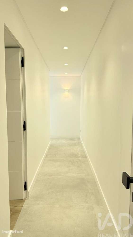 Apartamento T2 em Santo António - Grande imagem: 5/17