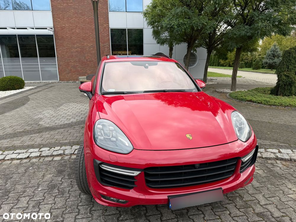 Porsche Cayenne 2015 photo 2