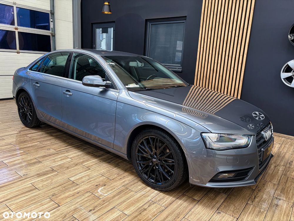 Audi A4 Limousine 2.0 TDI DPF Ambition - 6