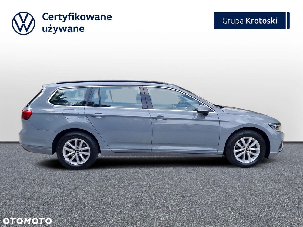 Volkswagen Passat - 9