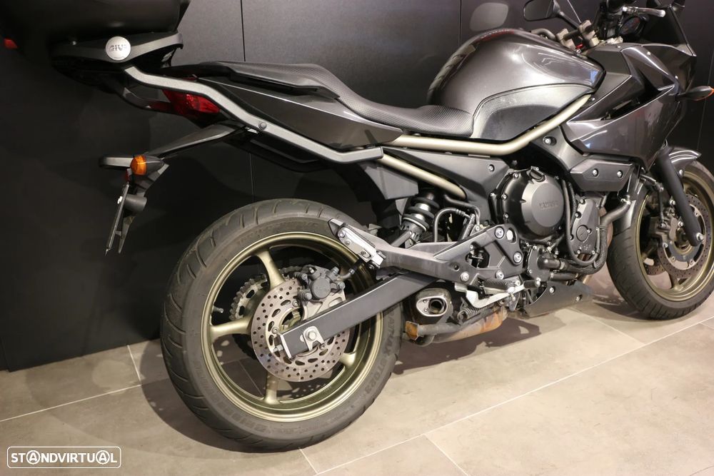 Yamaha XJ - 3