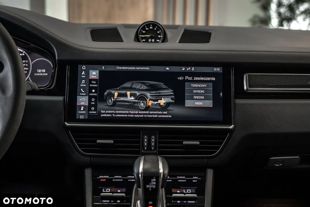 Porsche Cayenne - 31