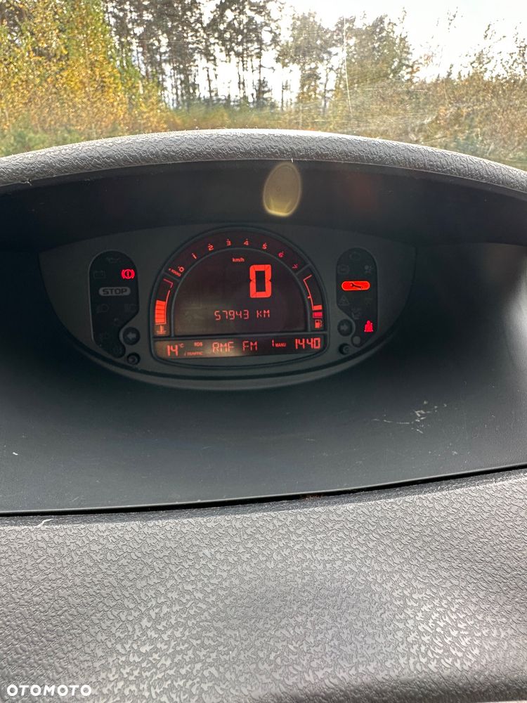 Renault Modus - 11