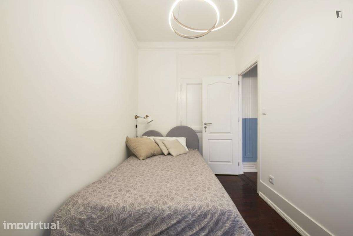 Quarto - localizado em Arroios Lisbon - Grande imagem: 2/25