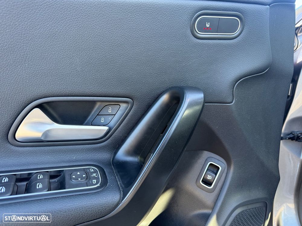 Mercedes-Benz CLA 180 d Shooting Brake Progressive - 24