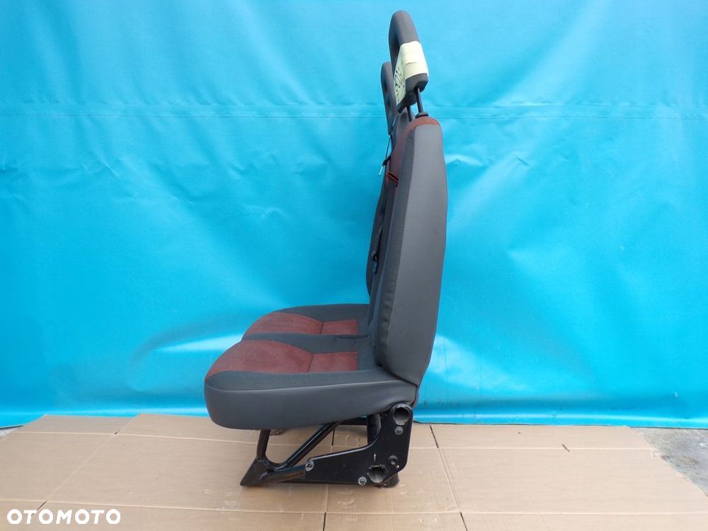 DUCATO 2006- fotel PODWÓJNY KANAPA pasażera prawy ze STOLIKIEM RUDY - 5