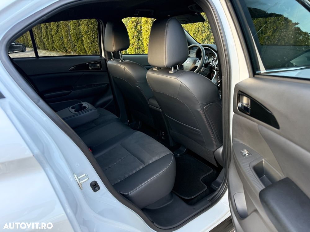 Mitsubishi Eclipse-Cross PHEV Intense+ - 30