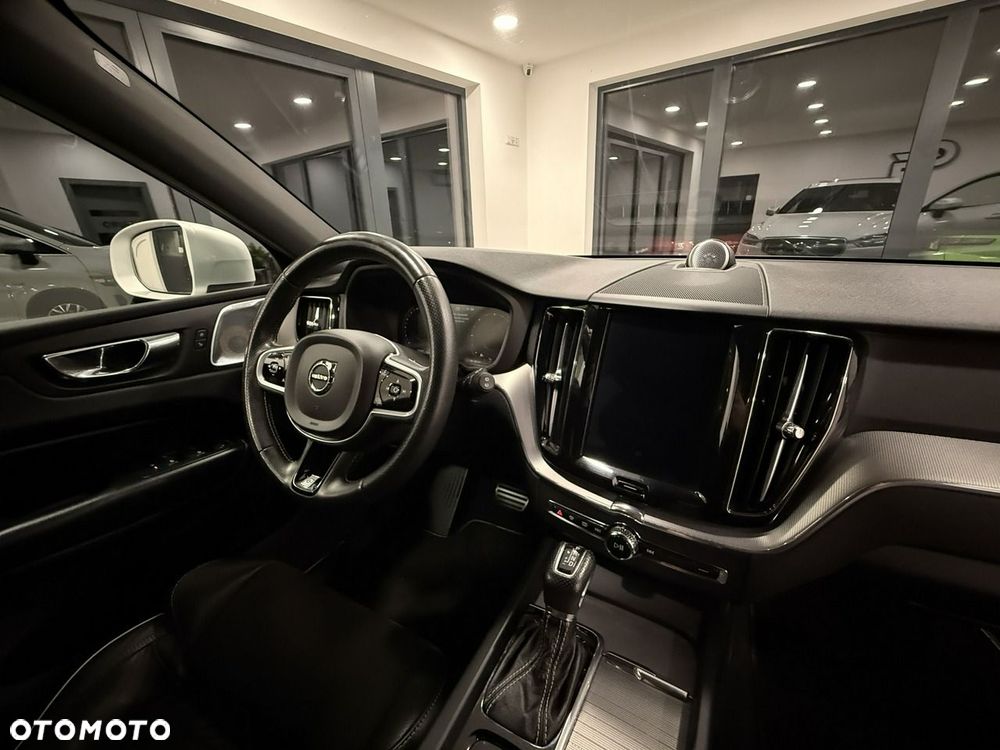 Volvo XC 60 - 38