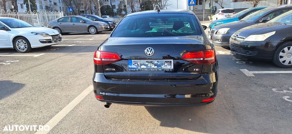 Volkswagen Jetta 1.2 TSI Comfortline - 7